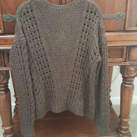 Vince Sweater - Picture 3 of 4